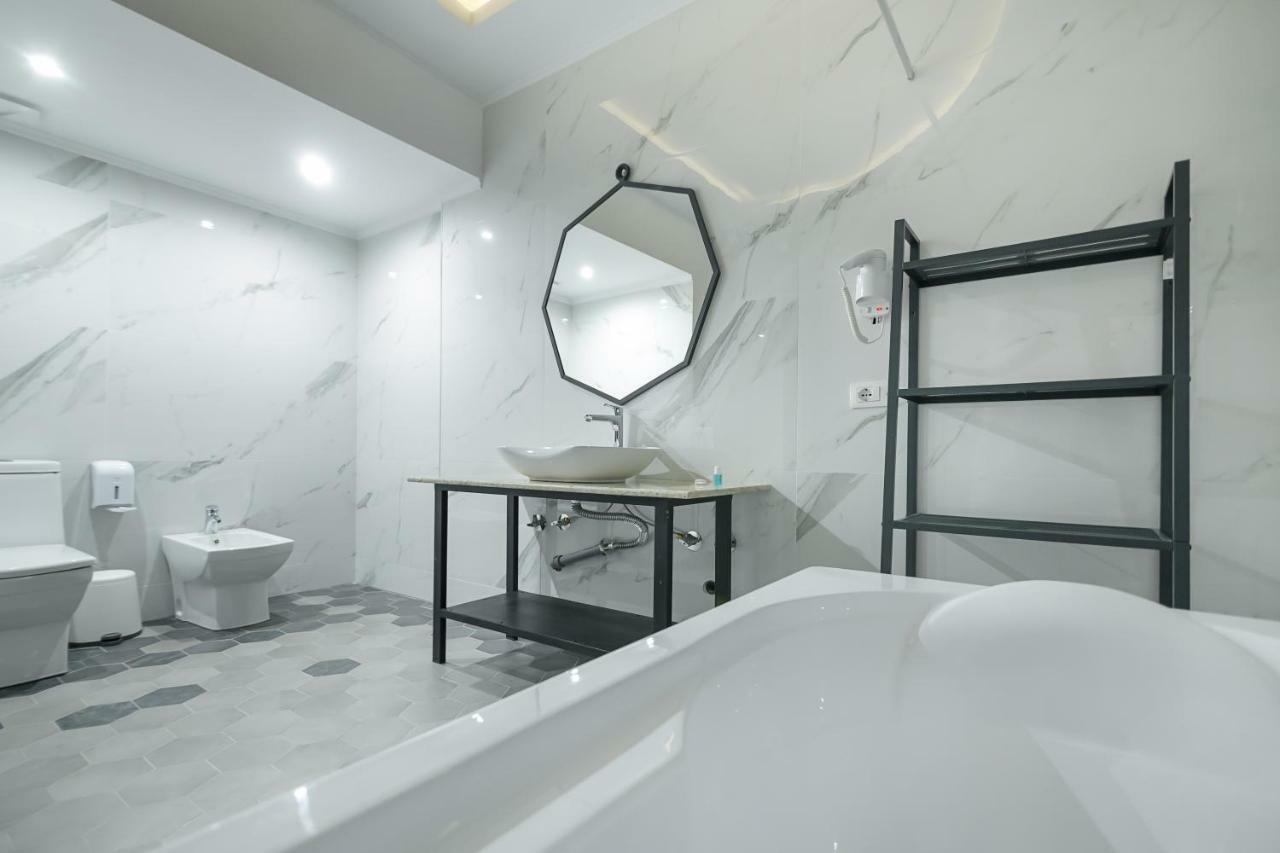 Barba Boutique Hotel 코르처 외부 사진